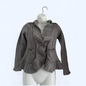 Grey ruffled cardigan with pockets